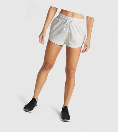 Bermudas Gymshark Animal Estampados Mujer Blancos Creme | QTSGXZD-30