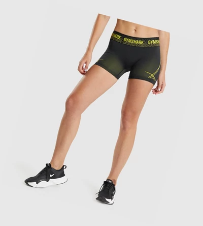 Bermudas Gymshark Apex Seamless Low Rise Mujer Negros Amarillos | HXQOUCR-68