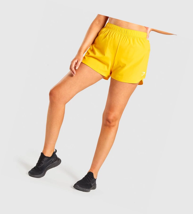 Bermudas Gymshark Essential Loose Entrenamiento Mujer Amarillos | ZHBWNEP-15