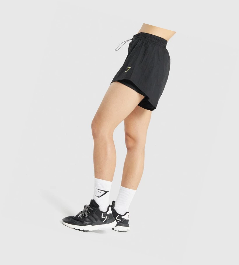 Bermudas Gymshark Pulse 2 in 1 Mujer Negros | MDRBLXO-92