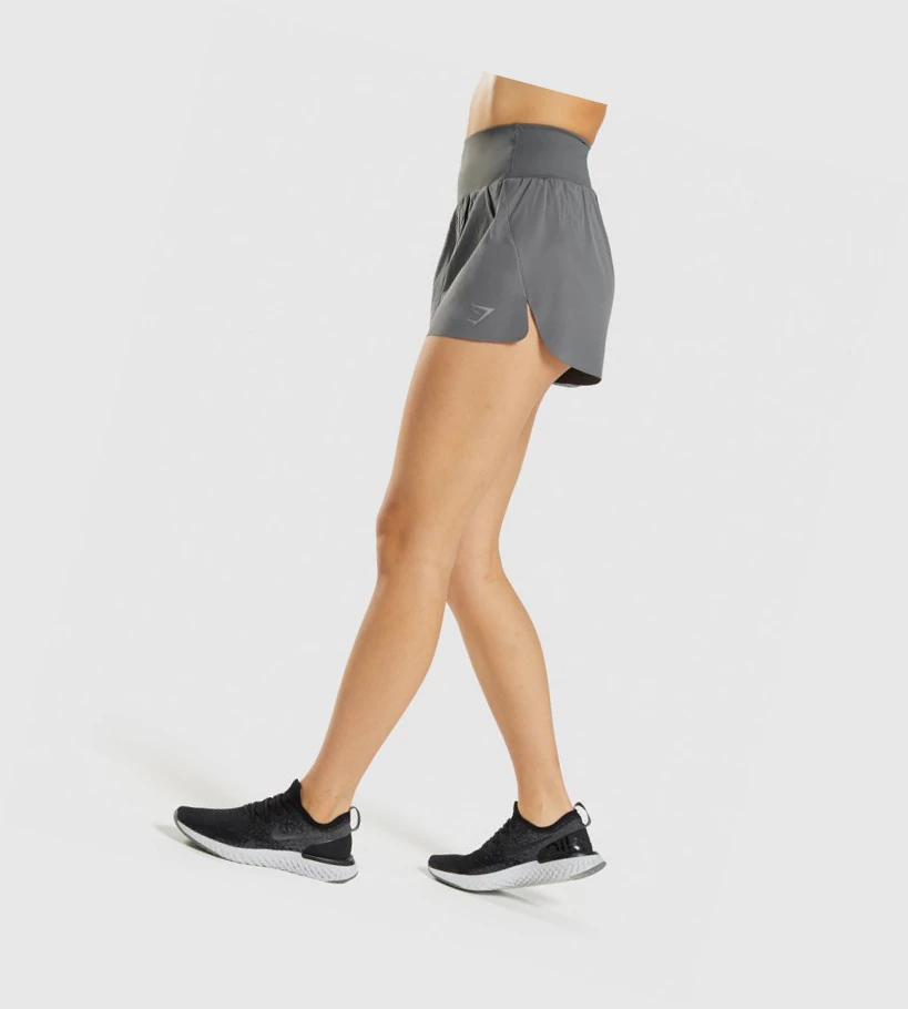 Bermudas Gymshark Speed Mujer Grises | JHEBUNT-45